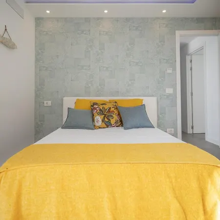 Apartment Atico Con Vistas Al Mar, A La 150m De La Playa En Tenerife Sur